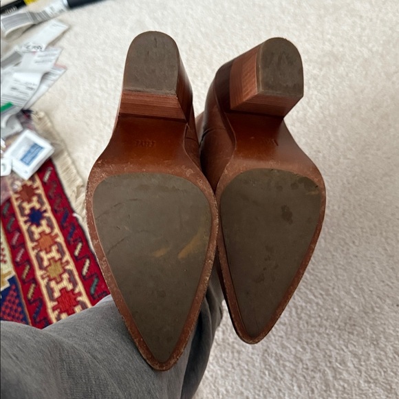 Frye Faye Chevron short booties - Picture 6 of 10